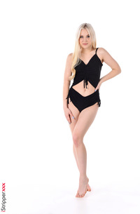 Nikki Hill In Barefoot Hustle