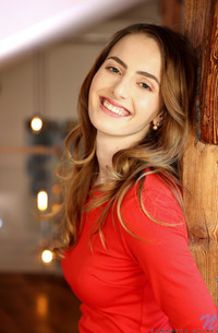 Samantha Shine In Sweet Samantha