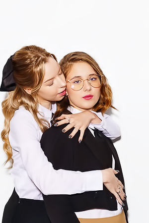 Mirka And Muna Enjoys Lesbian Strapon Sex