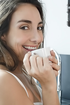 Ana BB Hottest Women Spreads Her Pussy