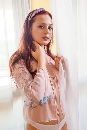 Sensual Olivia Honey Counts Every Gasping Breath on Chair at Balcony
