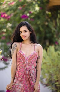 Dulce Hot Latina Teen Plays With Dildo Near The Pool